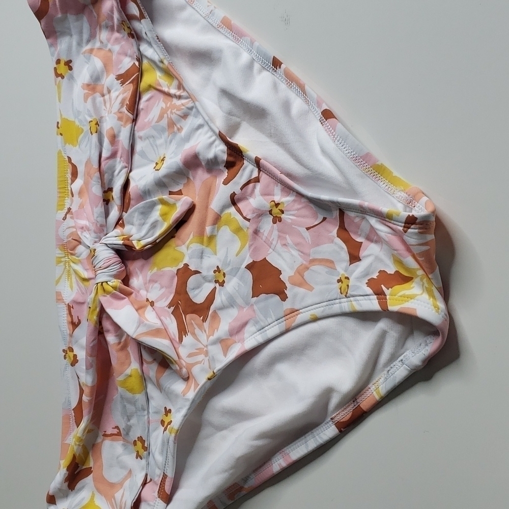 Xhilaration Pink & Peach Swim Bottom